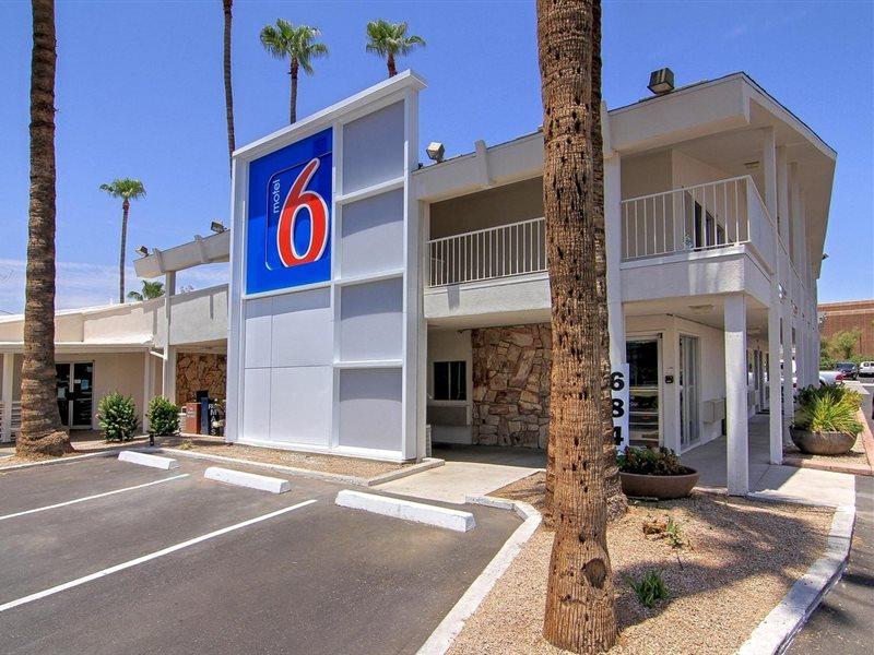 Motel 6 Old Town Scottsdale Fashion Square Zewnętrze zdjęcie