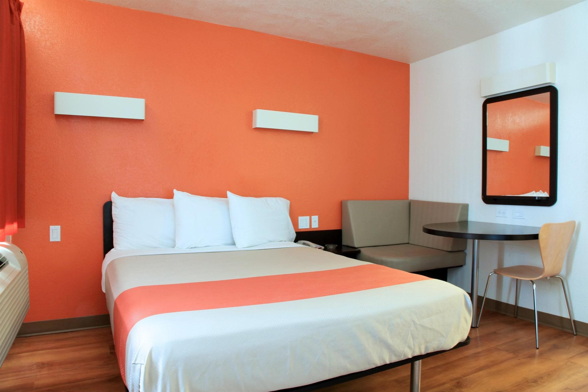 Motel 6 Old Town Scottsdale Fashion Square Zewnętrze zdjęcie