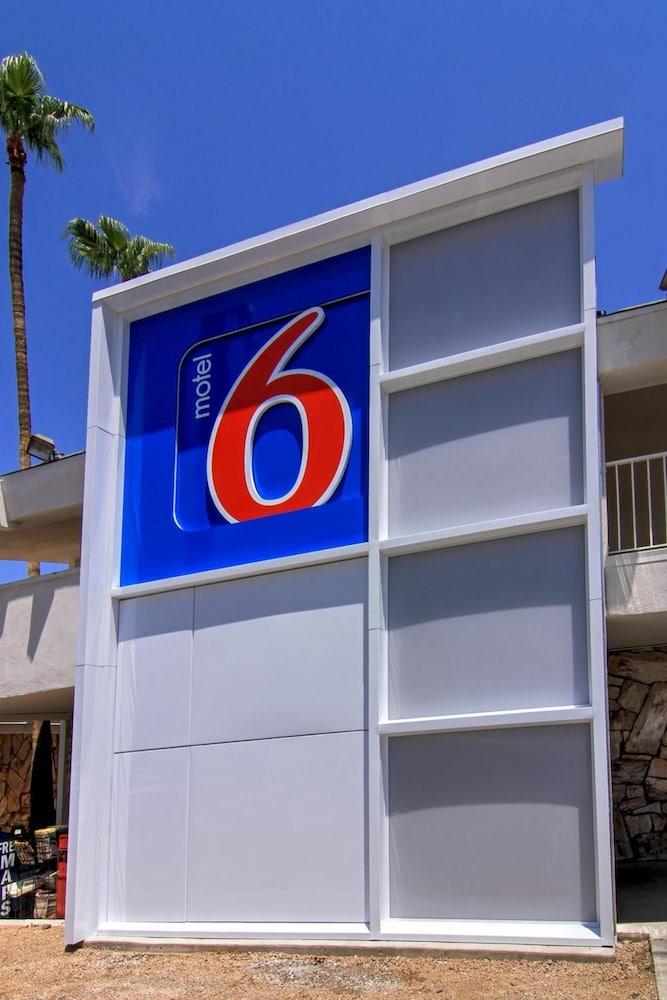 Motel 6 Old Town Scottsdale Fashion Square Zewnętrze zdjęcie